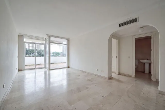 Apartamento 2 habitaciones 104m² en venta - Cortés — 10