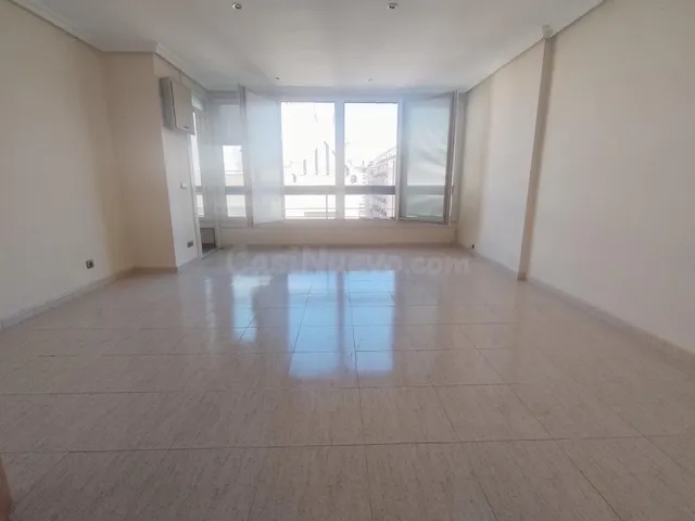 Exclusiva vivienda en ensanche diputación - foto 2