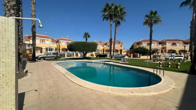 Casa 2 habitaciones 86m² en venta - La Regia — 50