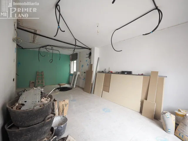 Ático Semireformado de 3 Dormitorios con Amplia Terraza en Tomelloso - €93,000 — 13