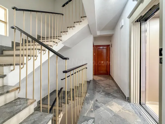 Piso de 3 Dorm. junto al parque Federico Garcia Lorca. - foto 5