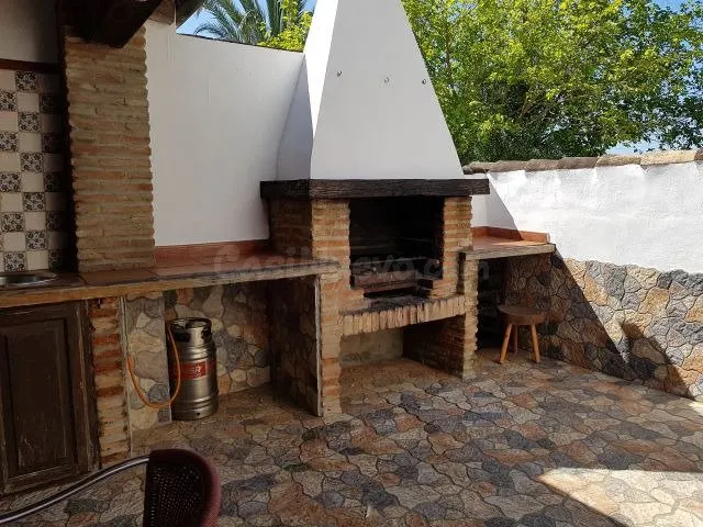 SE VENDE FINCA CON CASA RURAL EN JIMENA DE LA FRONTERA - foto 3