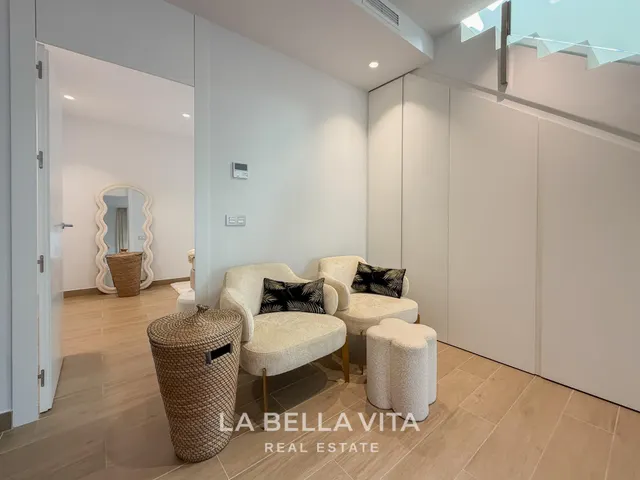 Villa moderna con sótano y piscina privada en venta en Finestrat - Benidorm — 48