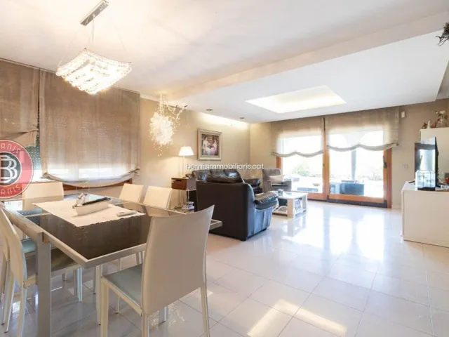 Chalet 5 habitaciones 430m² en venta - Carretera Igualada — 3