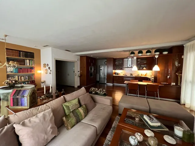 ESPECTACULAR VIVIENDA EN EL CENTRO DE ELCHE — 28