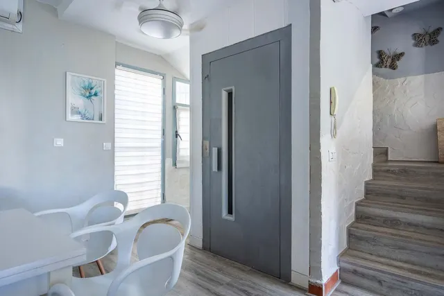 Chalet adosado en Calle Carmona, Tiro de Línea, Sevilla — 18