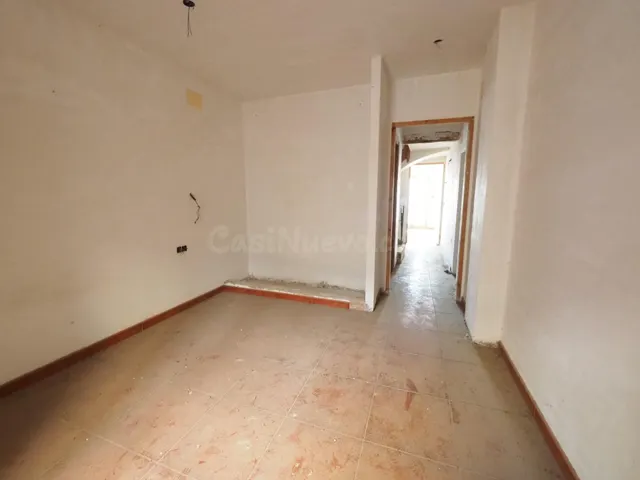 SE VENDE CASA ADOSADA MUNIFAMILIAR EN CAPELLADES - foto 4