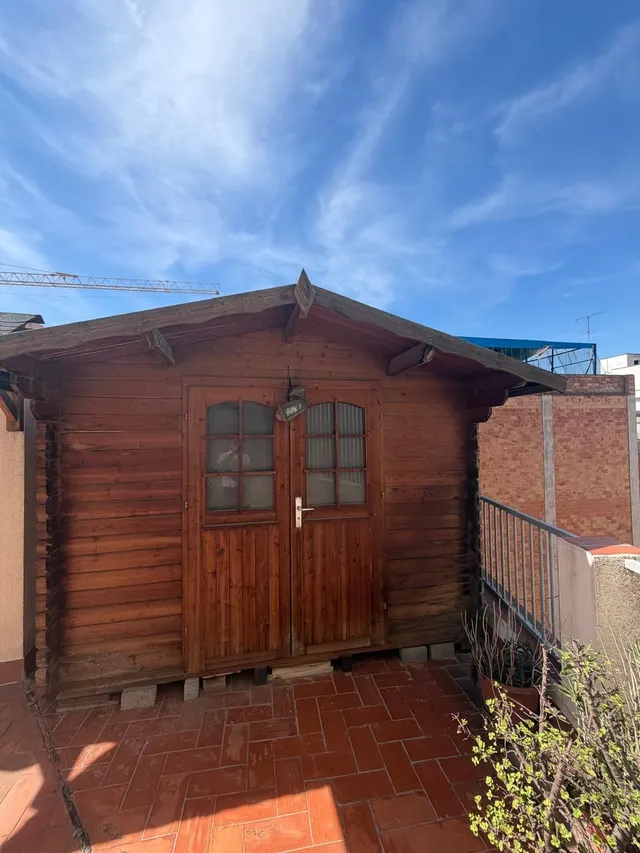 DUPLEX EN VENTA PARA ENTRAR A VIVIR CON GRAN TERRAZA EN BARRIO CENTRO EN CORNELLA DE LLOBREGAT — 19