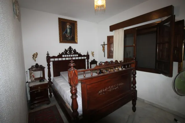 CHALET EN VENTA EN URBANIZACIÓN ROSALEDA DE LA PLATA — 24