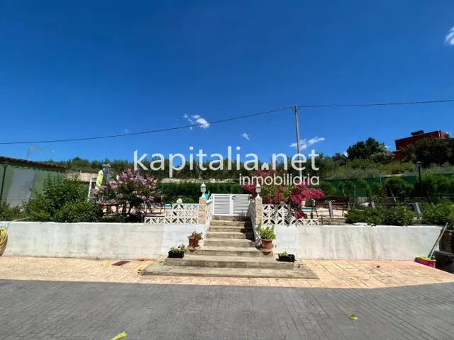 Magnifico chalet a la venta en Ontinyent a 1.5km de la población. — 4
