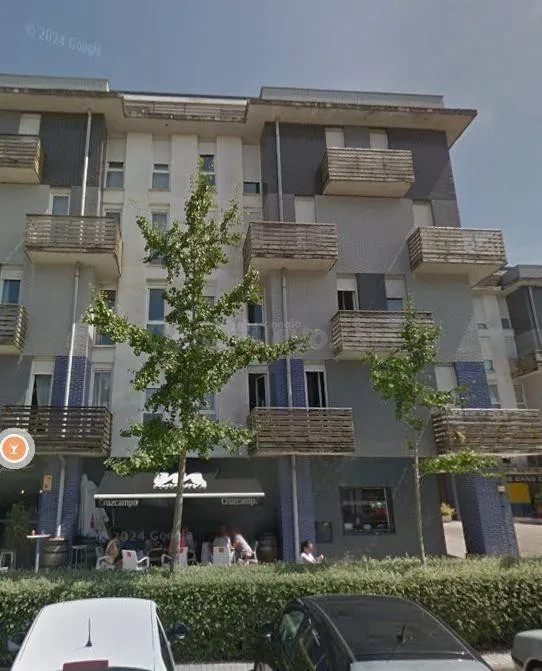 SE VENDE inmueble ALQUILADO en Santa Cruz de Bezana