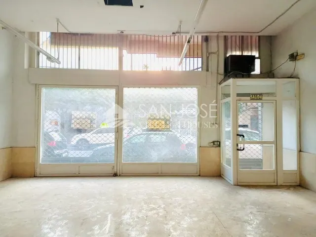 VENTA DE AMPLIO LOCAL COMERCIAL EN EL BARRIO DEL PROGRESO, M - foto 2