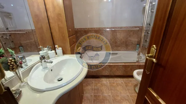 Piso totalmente exterior en Avenida de Madrid – céntrico, luminoso y con garaje — 14