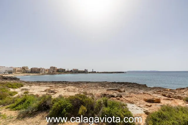 Chalet a pocos metros de Cala Galiota — 28