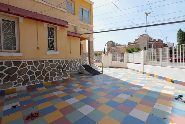 CHALET EN CIUDAD JARDÍN DE 253 M2 — 4