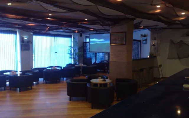 Local comercial 170m² en venta - Playa del cura — 13