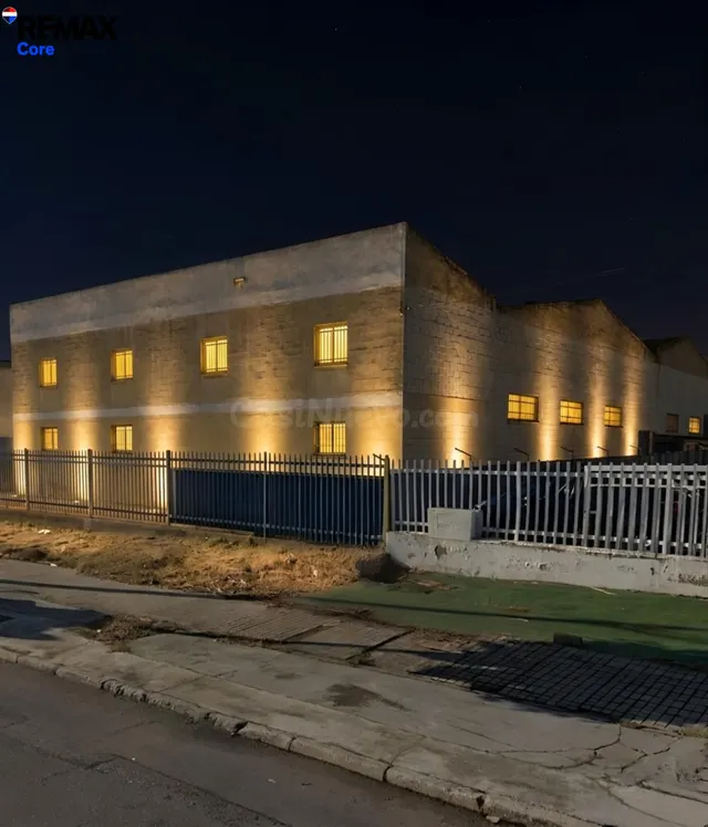 Gran Nave Industrial y Logística de 2.460 m2 – Polígono Las  - foto 3
