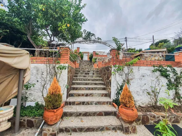 Casa independiente en venta con piscina y pozo propio en Mas d´En Gall, Esparreguera — 4