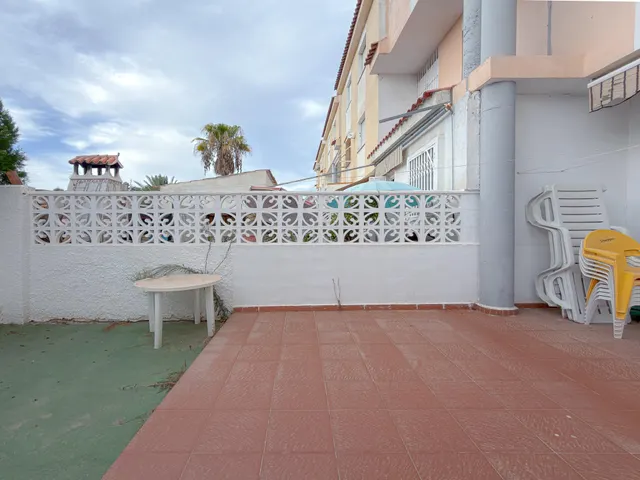 Frutales! Espectacular bungalow con 2 Amplias terrazas en urbanización exclusiva con piscina comunitaria (700 mts playa) — 10