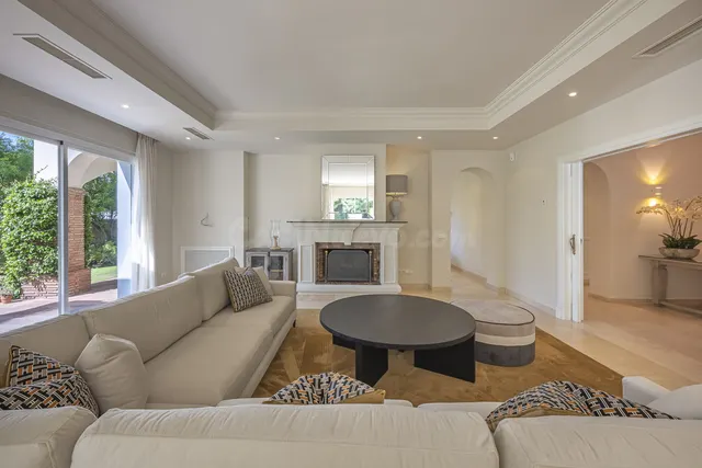 Chalet 5 habitaciones 536m² en venta - El Madroñal — 2