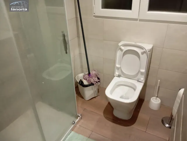 Grupo la Noria VENDE piso REFORMADO, 2 Dormitorios, 2 Baños en C/ Hermanos Jiménez (4º SIN ascensor) — 12