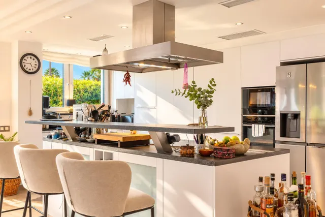 Villa ecológica de lujo en Santa Ponsa — tecnología, elegancia y naturaleza en perfecta armonía — 10