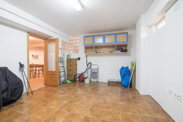 CHALET PAREADO A UN PASO DEL CAMPO DE GOLF CON 5 habitaciones 3 BAÑOS — 45