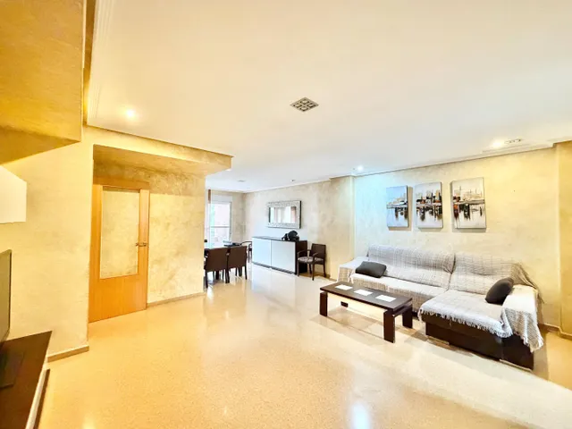 VIVIENDA EN VENTA DE VPO EN BENISAUDET, ALICANTE CON 3 DORMI