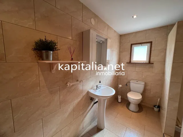 Chalet a la venta en l'Olleria — 46