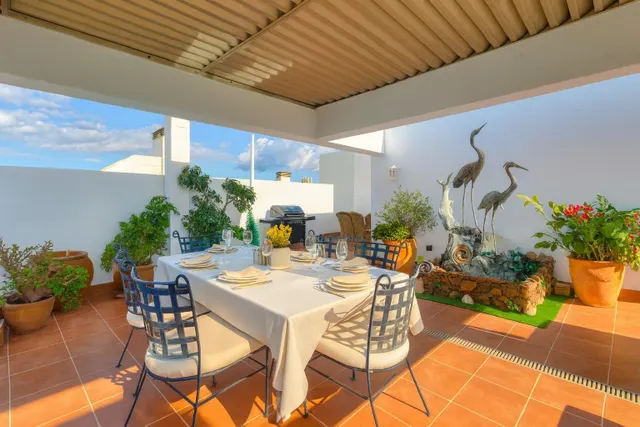 Exclusivo ático tríplex ESQUINA en la codiciada zona de La C - foto 3