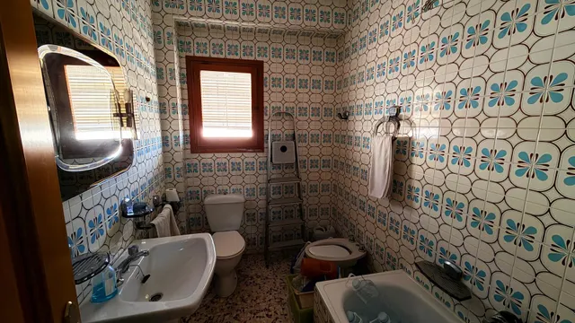 Amplio Piso en el Corazón de Almansa por solo €79,000 — 10