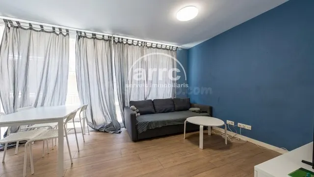 PISO SEMI NUEVO EN MASNOU — 2
