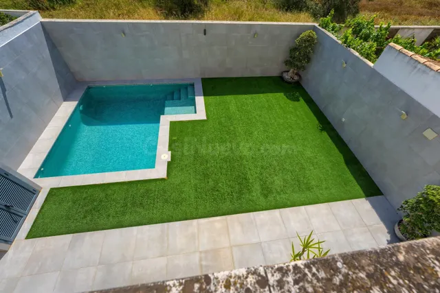 Diseño moderno, luz natural y un exterior que marca la difer - foto 4