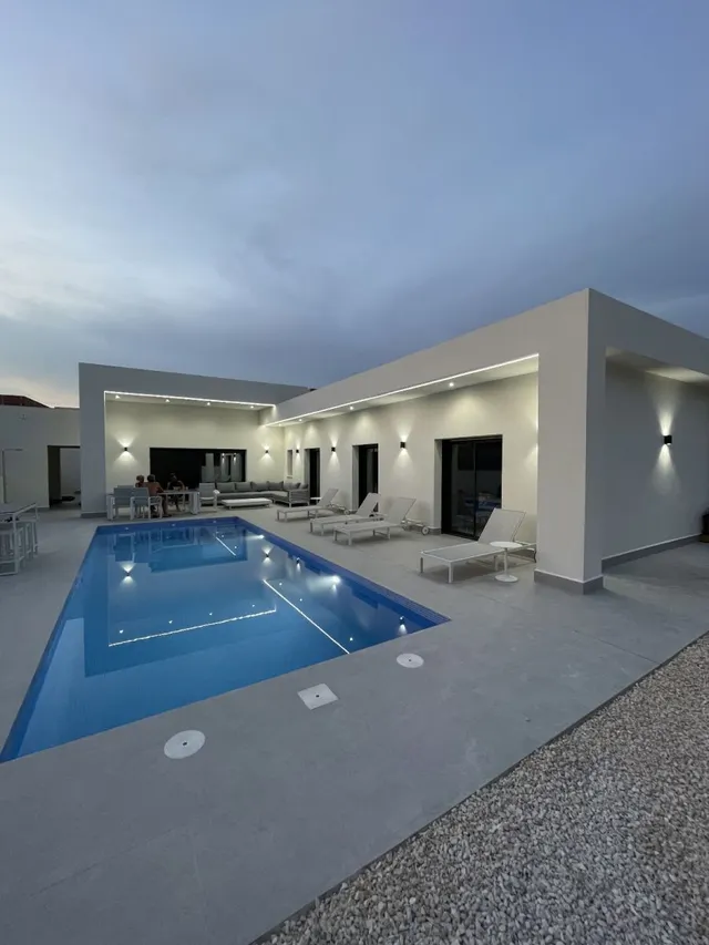 Villa 3 habitaciones 153m² en venta - Comunidad valenciana — 24