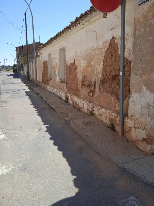 Casa para reformar en Castejón,  23.000€ — 3