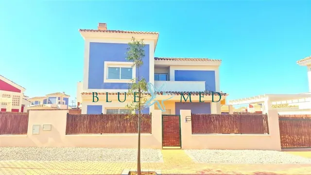 50 chalets independientes, construcción típica mediterránea - foto 4
