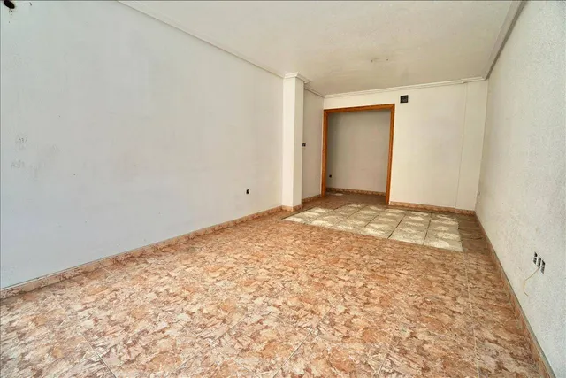 PISO | Tres dormitorios y muchas posibilidades en Catral — 9