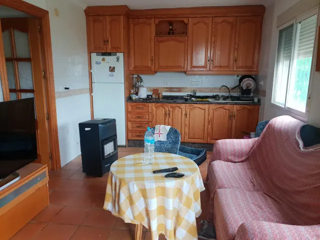 EXCELENTE CHALET A 2 MINUTOS DE PETRER — 18