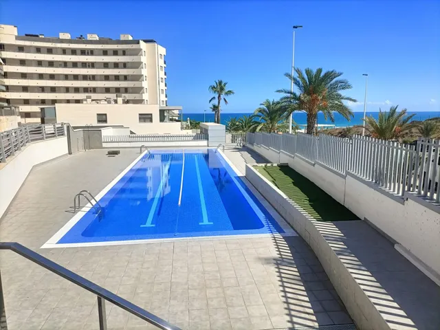 Exclusiva vivienda en la Urbanización San Antonio, con vistas al mar y a la isla de Tabarca — 34