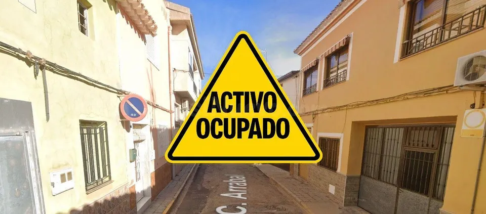 CASA EN TOBARRA