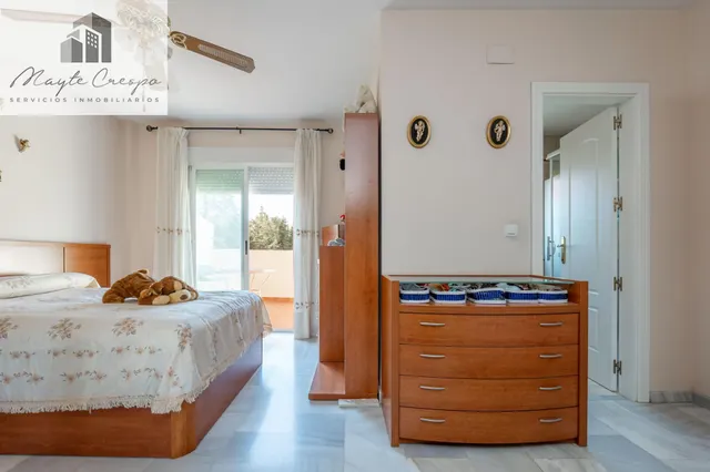VIVIENDA UNIFAMILIAR ADOSADA EN OGIJARES — 37
