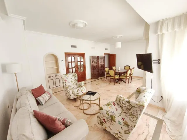Espectacular vivienda junto Iglesia de La Magdalena, lista para entrar!!! — 3