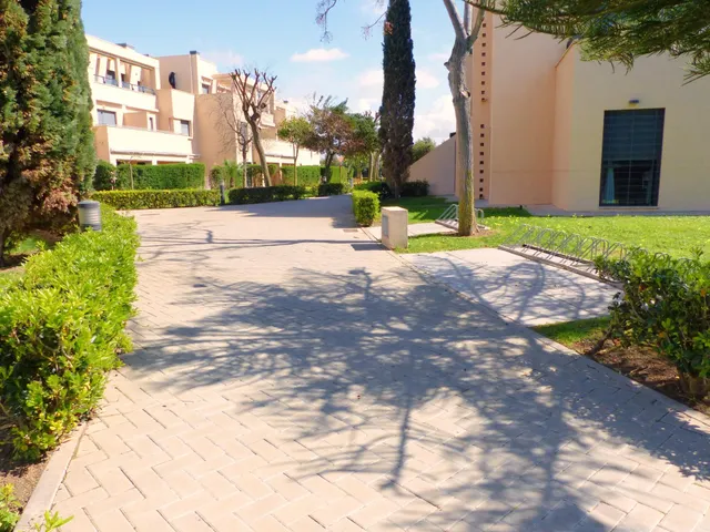 PISO EN COSTA BALLENA CON PISCINA, PADEL, GARAJE Y TRASTERO — 32