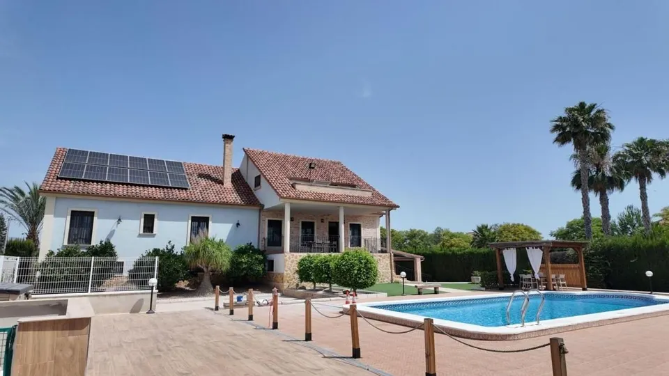Casa 6 habitaciones 447m² en venta - Comunidad valenciana