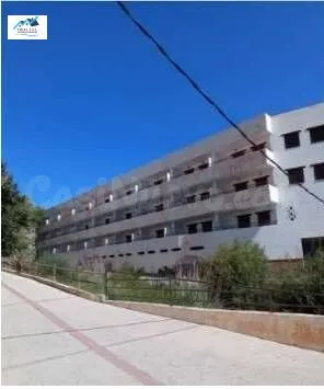 PROMOCIÓN DE EDIFICIO DE 38 APARTAMENTOS EN PATERNA DEL RÍO,