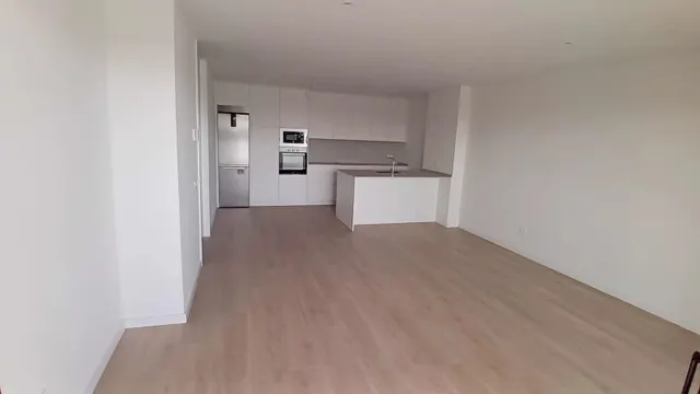 PISO DE NUEVA CONSTRUCCIÓN EN ZONA DE CIUTAT JARDÍ — 17