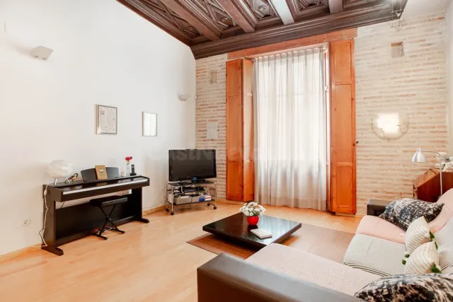 Piso señorial con terraza en La Seu, Ciutat Vella – junto Ca - foto 2