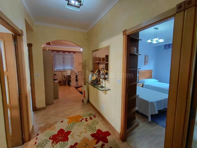 PISO A LA VENTA EN CAMBADOS - foto 2