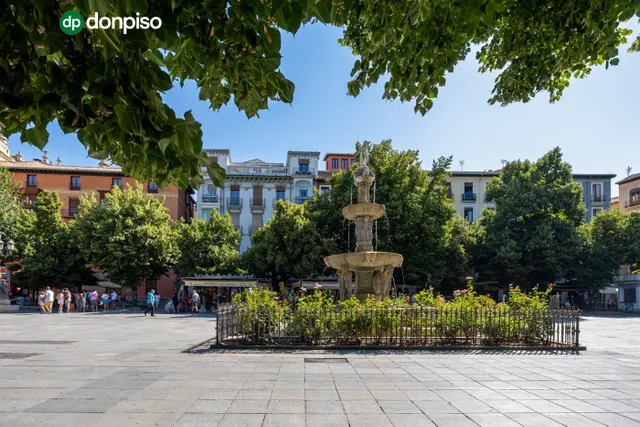 A la venta edificio en plaza bib-rambla — 14