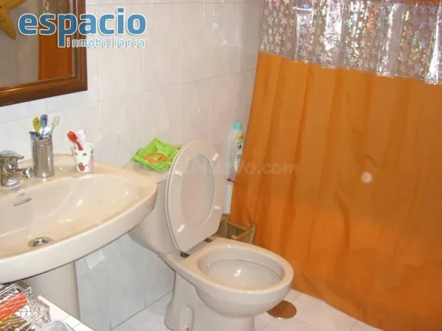 SE VENDE APARTAMENTO EN EL CENTRO - foto 4